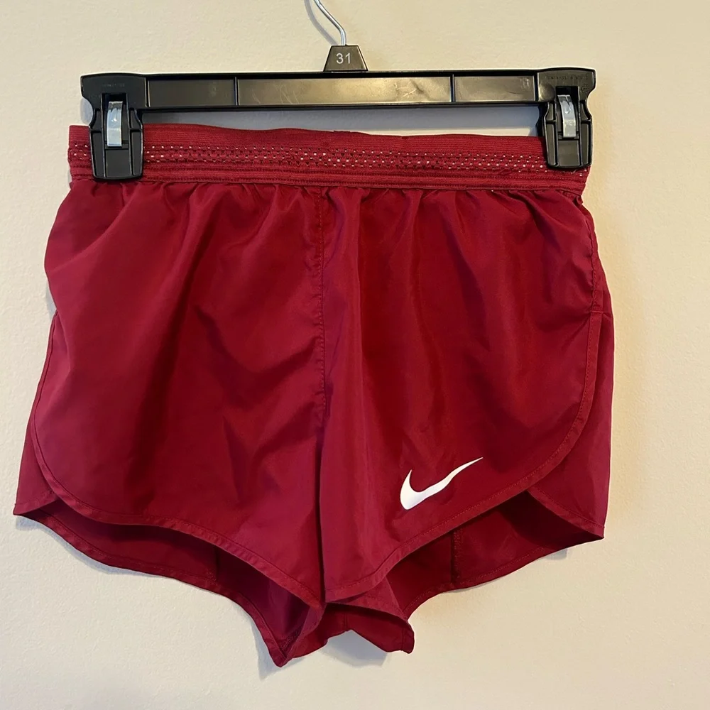 Nike running shorts - Picture 1 of 4